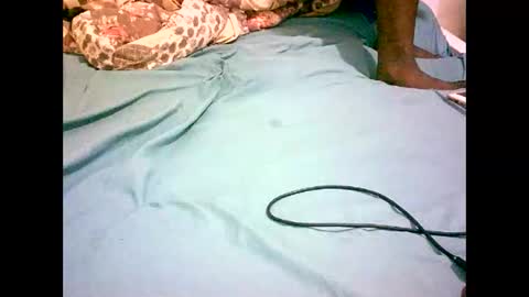 VAL online show from November 22, 2025, 10:47 am