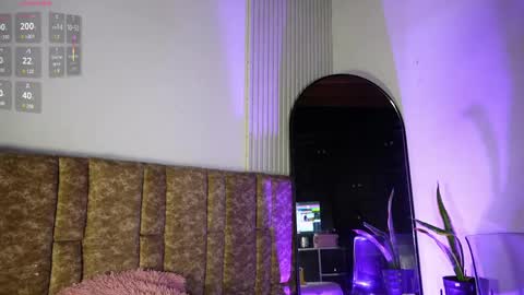 DIONNE online show from April 8, 2026, 11:10 am