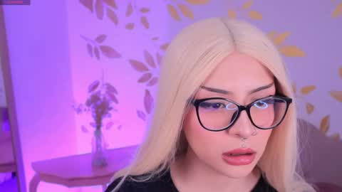 Snapshot of misselektra__ chatting on September 12, 2025, 5:07 am ELEKTRA online show from September 12, 2025, 5:07 am