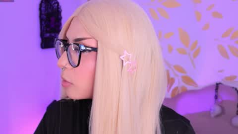 Snapshot of misselektra__ chatting on October 30, 2025, 5:09 am ELEKTRA online show from October 30, 2025, 5:09 am