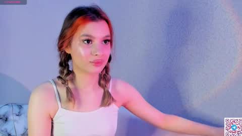 Snapshot of misseliss chatting on February 28, 2025, 10:06 pm Hello dear my name Elisa online show from February 28, 2025, 10:06 pm