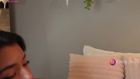 Yuliana online show from February 24, 2026, 9:51 am