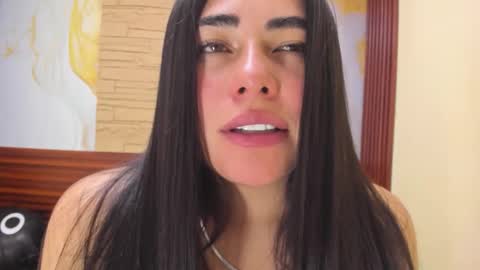 missexy303av online show from November 3, 2025, 2:07 pm