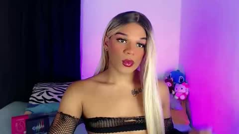 Snapshot of missfer_bigdick chatting on May 11, 2026, 6:05 pm Fer online show from May 11, 2026, 6:05 pm