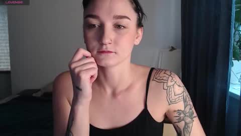 missfiti online show from November 13, 2025, 7:40 am