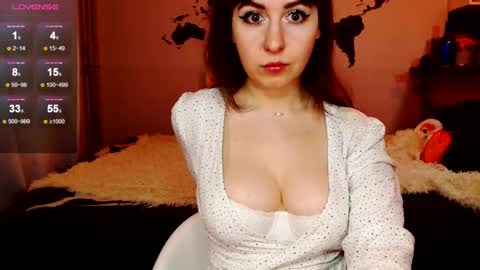 Snapshot of missgenevaonceagain chatting on February 19, 2025, 11:04 pm G online show from February 19, 2025, 11:04 pm