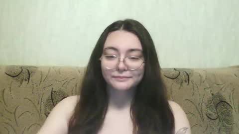 Snapshot of missis_mona chatting on February 14, 2025, 8:05 pm missis mona online show from February 14, 2025, 8:05 pm