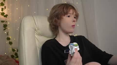  BONYA  online show from October 14, 2025, 8:15 am