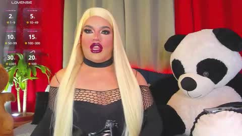 kassandra lazcano online show from January 18, 2026, 1:20 am