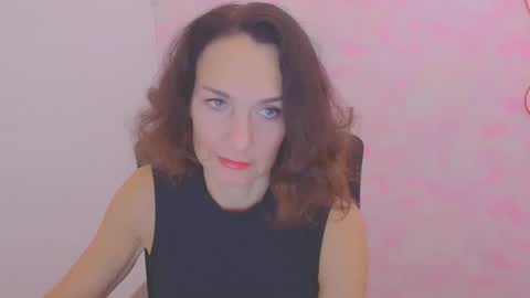 Christina online show from November 4, 2025, 12:15 pm