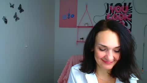 Snapshot of misskristyyy chatting on February 15, 2026, 12:14 pm Christina online show from February 15, 2026, 12:14 pm