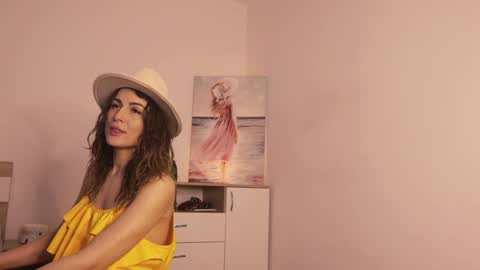 Lullu online show from March 6, 2025, 10:52 am