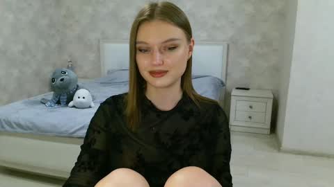 Snapshot of missmariat chatting on January 13, 2025, 8:58 pm OneGoddess online show from January 13, 2025, 8:58 pm