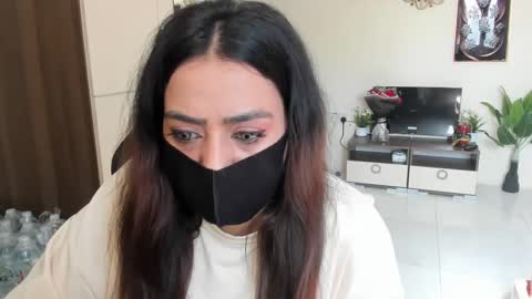 Snapshot of missmask24 chatting on October 1, 2025, 10:54 am Missmask24 online show from October 1, 2025, 10:54 am