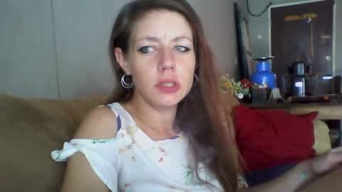 Snapshot of missmeandre chatting on January 31, 2025, 6:46 am 4bdn couple online show from January 31, 2025, 6:46 am
