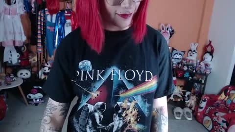 Miss Mia online show from April 11, 2026, 12:09 pm