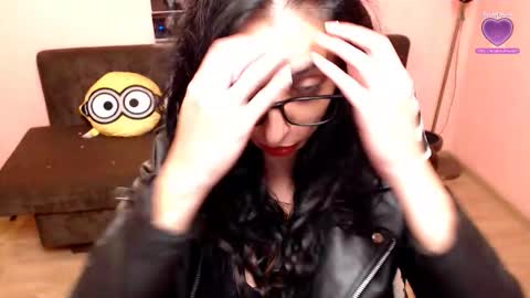 Snapshot of missmiax1 chatting on September 17, 2025, 4:52 pm missmiax1 online show from September 17, 2025, 4:52 pm