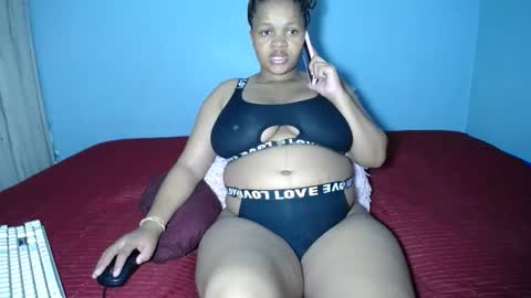 mimmi online show from November 10, 2025, 5:28 am