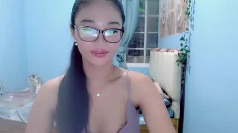 Snapshot of missminervaa chatting on March 10, 2026, 5:51 pm missminervaa online show from March 10, 2026, 5:51 pm