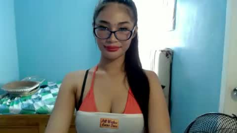 missminervaa online show from July 5, 2026, 1:23 am