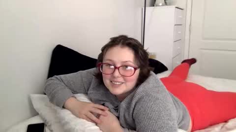 missmistressmal online show from December 18, 2025, 6:03 pm