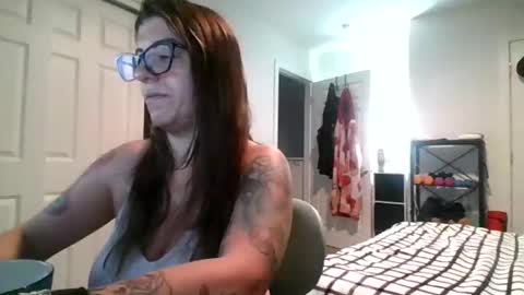 MissMona online show from June 12, 2026, 9:52 am