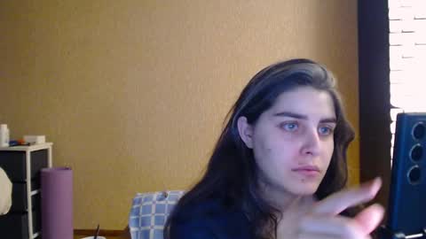 missbikex online show from March 5, 2026, 2:46 pm