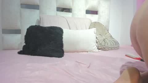 missnatasha05 online show from October 4, 2025, 10:41 pm