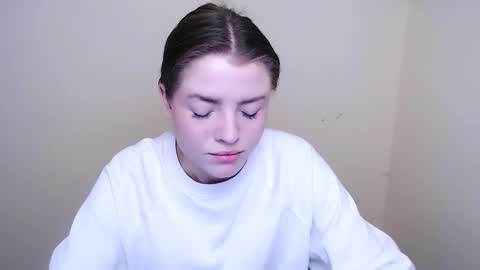 Olivia online show from January 23, 2025, 7:32 am