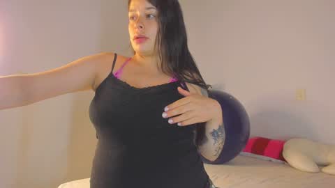 misspaulag online show from February 4, 2025, 2:07 am