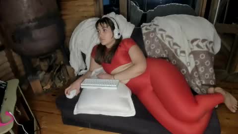 sarah online show from February 19, 2025, 2:44 am