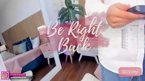 Emma Prada online show from October 10, 2025, 11:53 am