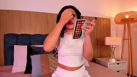 Emma Prada online show from March 31, 2026, 12:16 pm