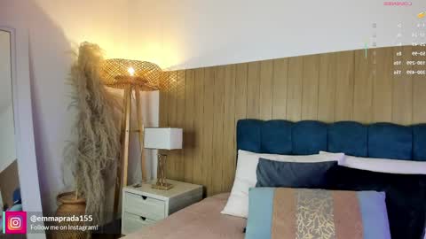 Emma Prada online show from April 14, 2026, 11:49 am