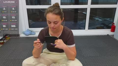 . online show from April 10, 2026, 4:12 pm