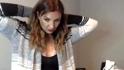 Wifey online show from October 22, 2025, 12:49 pm