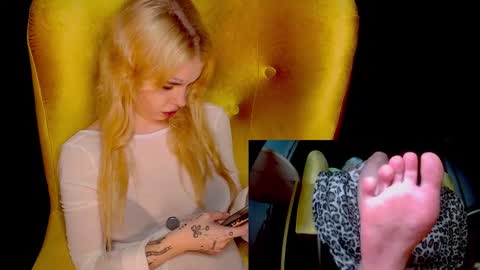 Misss Lola Angel online show from October 8, 2025, 2:58 pm