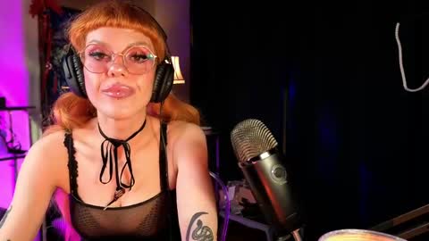 Tacodeluxe online show from May 21, 2026, 2:18 am