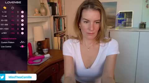 Snapshot of misstheacamille chatting on January 17, 2025, 7:49 pm MissThea online show from January 17, 2025, 7:49 pm