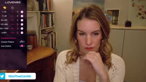 Snapshot of misstheacamille chatting on January 23, 2025, 4:19 am MissThea online show from January 23, 2025, 4:19 am