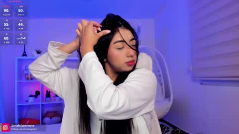 Mafe Jimenez online show from October 9, 2025, 12:58 pm