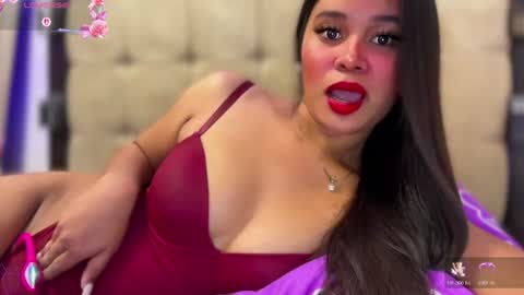 Miss. Thalia online show from June 30, 2026, 12:44 am