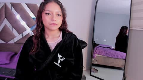 Snapshot of missy_davis chatting on February 4, 2025, 1:45 am Miss online show from February 4, 2025, 1:45 am