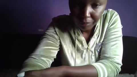 Snapshot of missy_vee chatting on March 1, 2026, 8:00 pm missy_vee online show from March 1, 2026, 8:00 pm