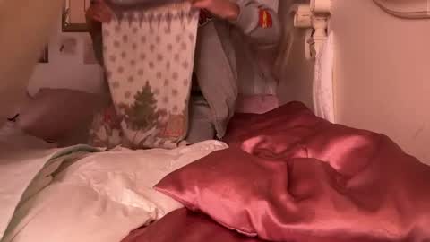 Snapshot of missymacx chatting on May 20, 2026, 5:24 am missymacx online show from May 20, 2026, 5:24 am