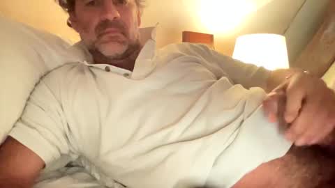 Snapshot of mistdi chatting on December 6, 2024, 11:57 pm mistdi online show from December 6, 2024, 11:57 pm
