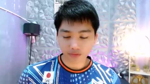 SAINT SACHI  will make your day  online show from December 3, 2025, 9:13 pm