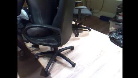 misterbobbyxx online show from February 18, 2026, 11:44 pm