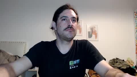 Snapshot of misterleche chatting on December 3, 2025, 4:20 am misterleche online show from December 3, 2025, 4:20 am