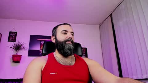 Snapshot of misterlov3r chatting on December 3, 2024, 3:30 am misterlov3r online show from December 3, 2024, 3:30 am